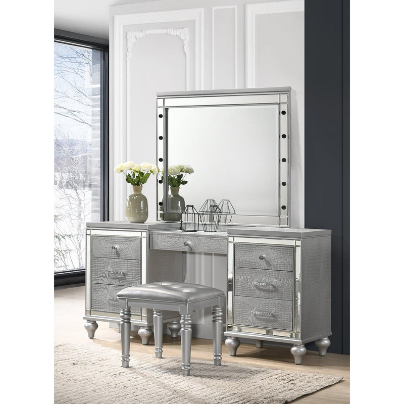 New Classic Furniture Valentino 7-Drawer Vanity Table BA9698S-090 IMAGE 2