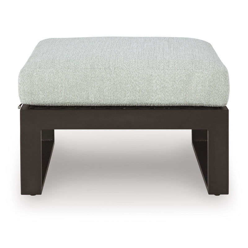 Signature Design by Ashley Outdoor Seating Ottomans P490-814 IMAGE 3