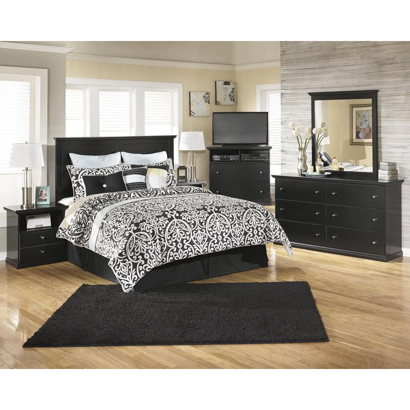 Signature Design by Ashley Maribel Queen Panel Bed B138-57/B100-31 IMAGE 2